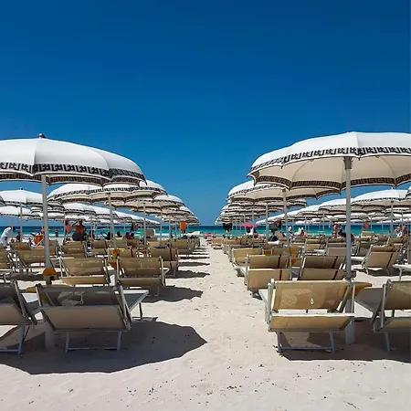 Frühstückspension Salento Palace 2 Torre San Giovanni