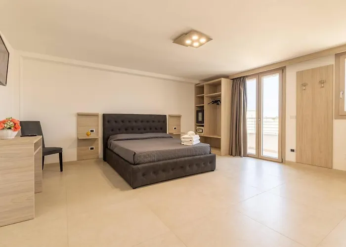 Salento Palace 2 Torre San Giovanni