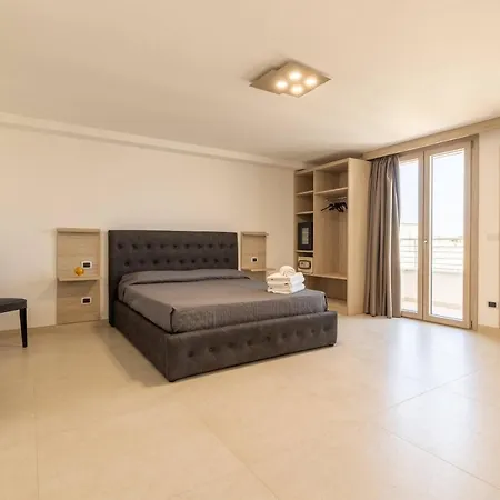 Salento Palace 2 Torre San Giovanni Ugento